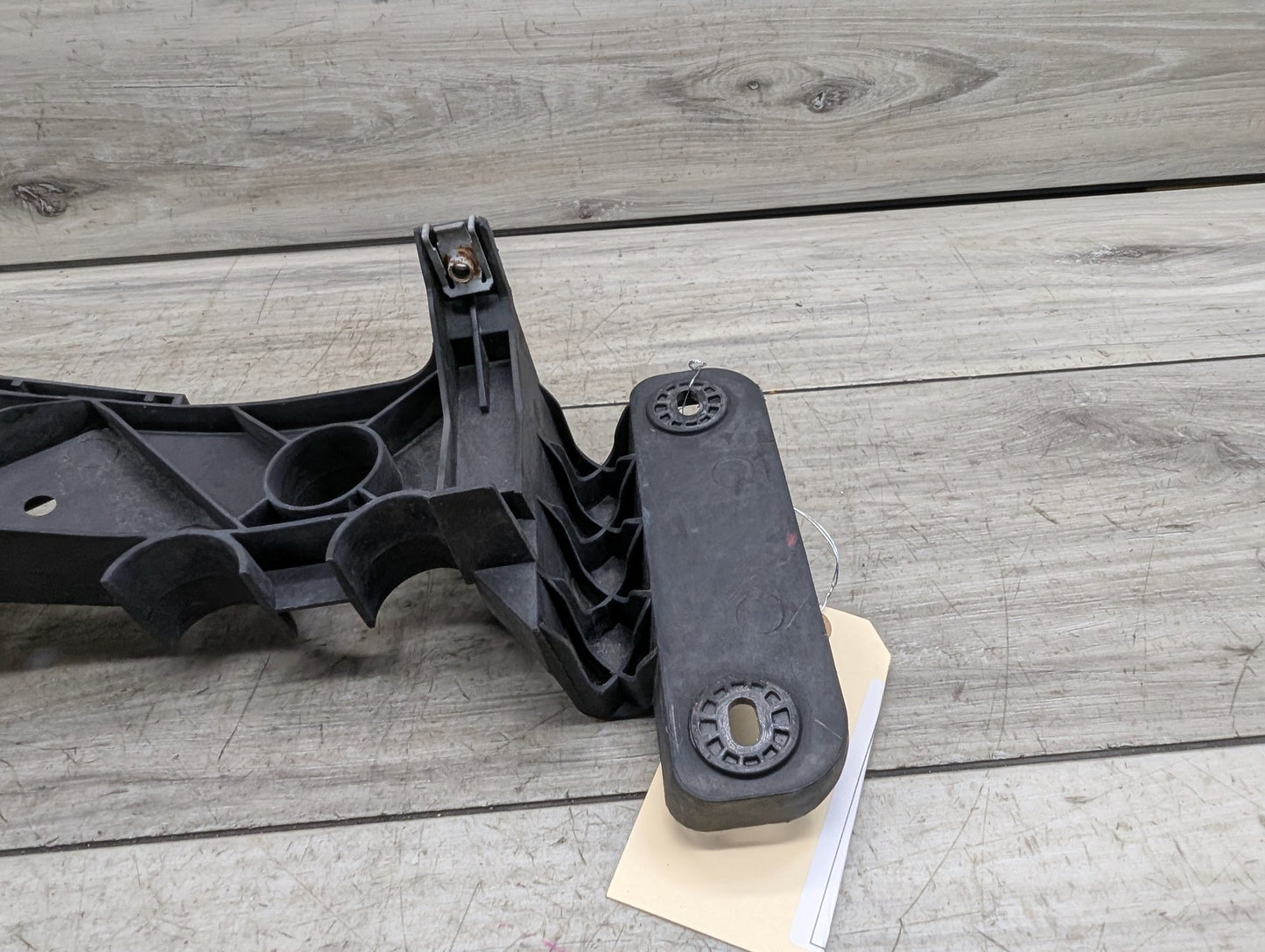 08-13 BMW E82 E88 128 135 Left Driver Headlight Arm Bracket Support Mount