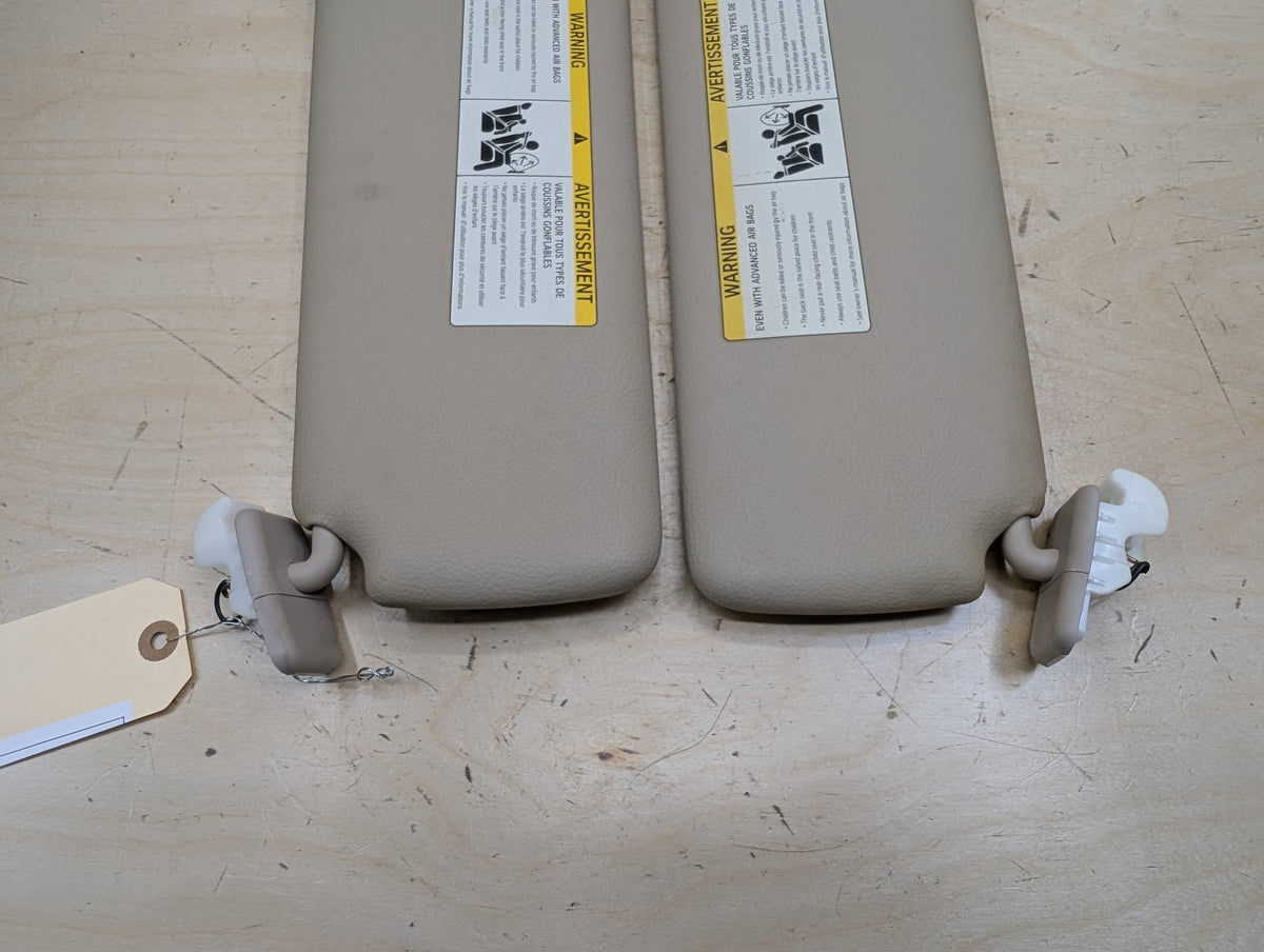 2012-2018 BMW 328i F30 Front Left Right Sun Visor SET 7322229 OEM