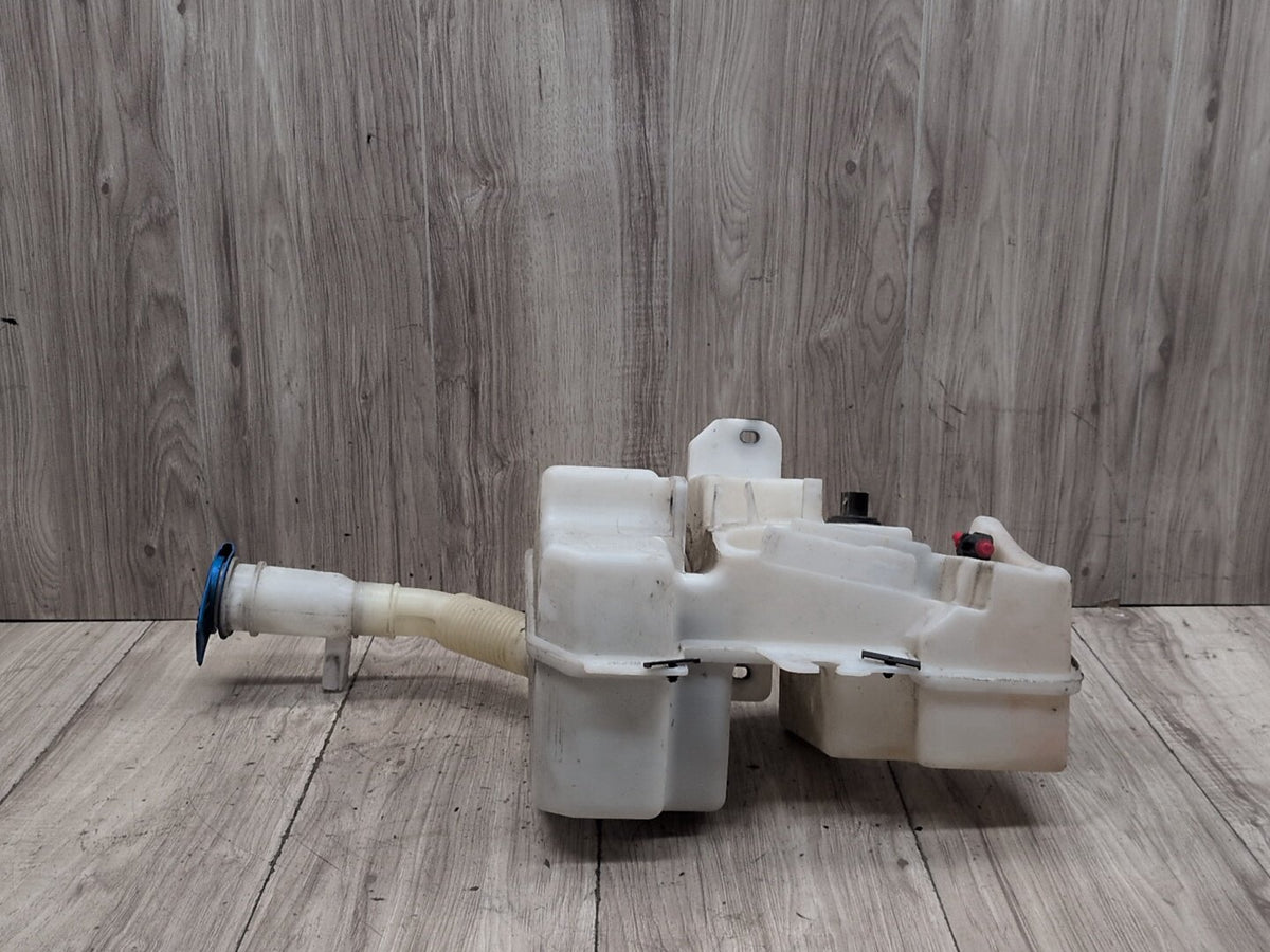 15-18 OEM Audi Q3 8U Windshield Reservoir Tank Assembly 8U0955451