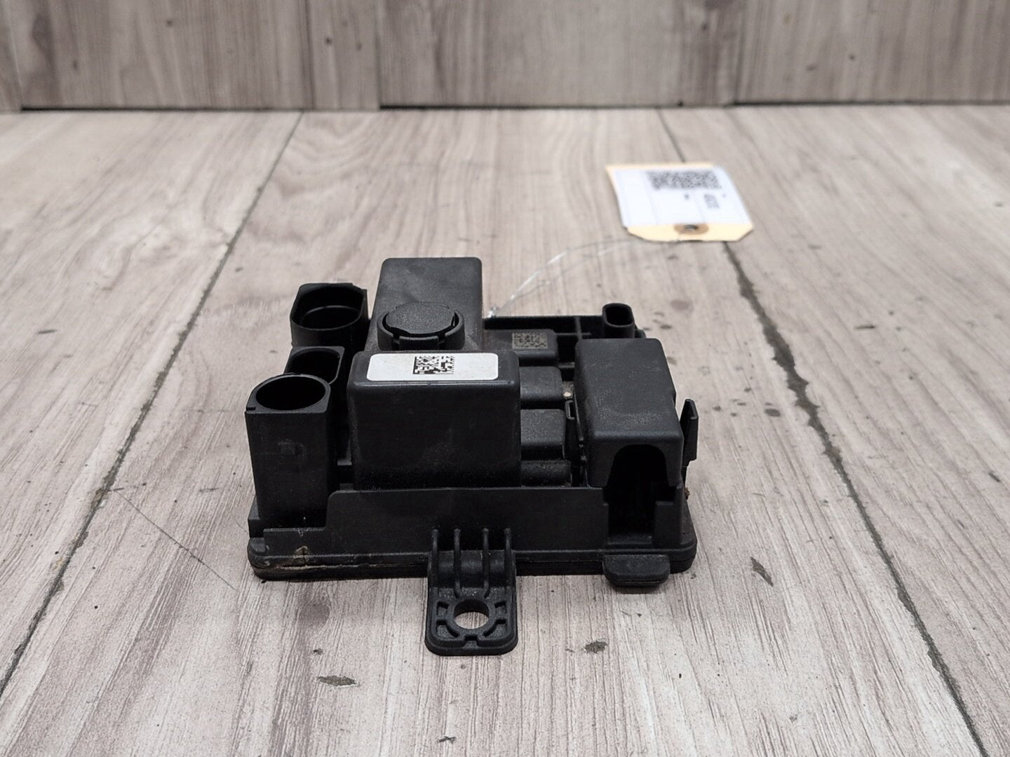 OEM BMW F10 F15 F22 F23 F30 F32 F33 F36 Integrated Power Supply Control Module