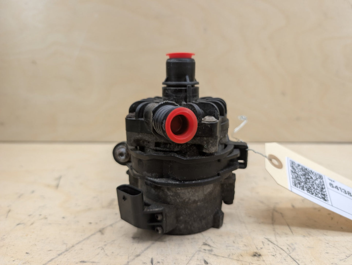 15-18 OEM BMW F85 F86 X5M X6M Engine S63R Electric Auxiliary Cooling Water Pump