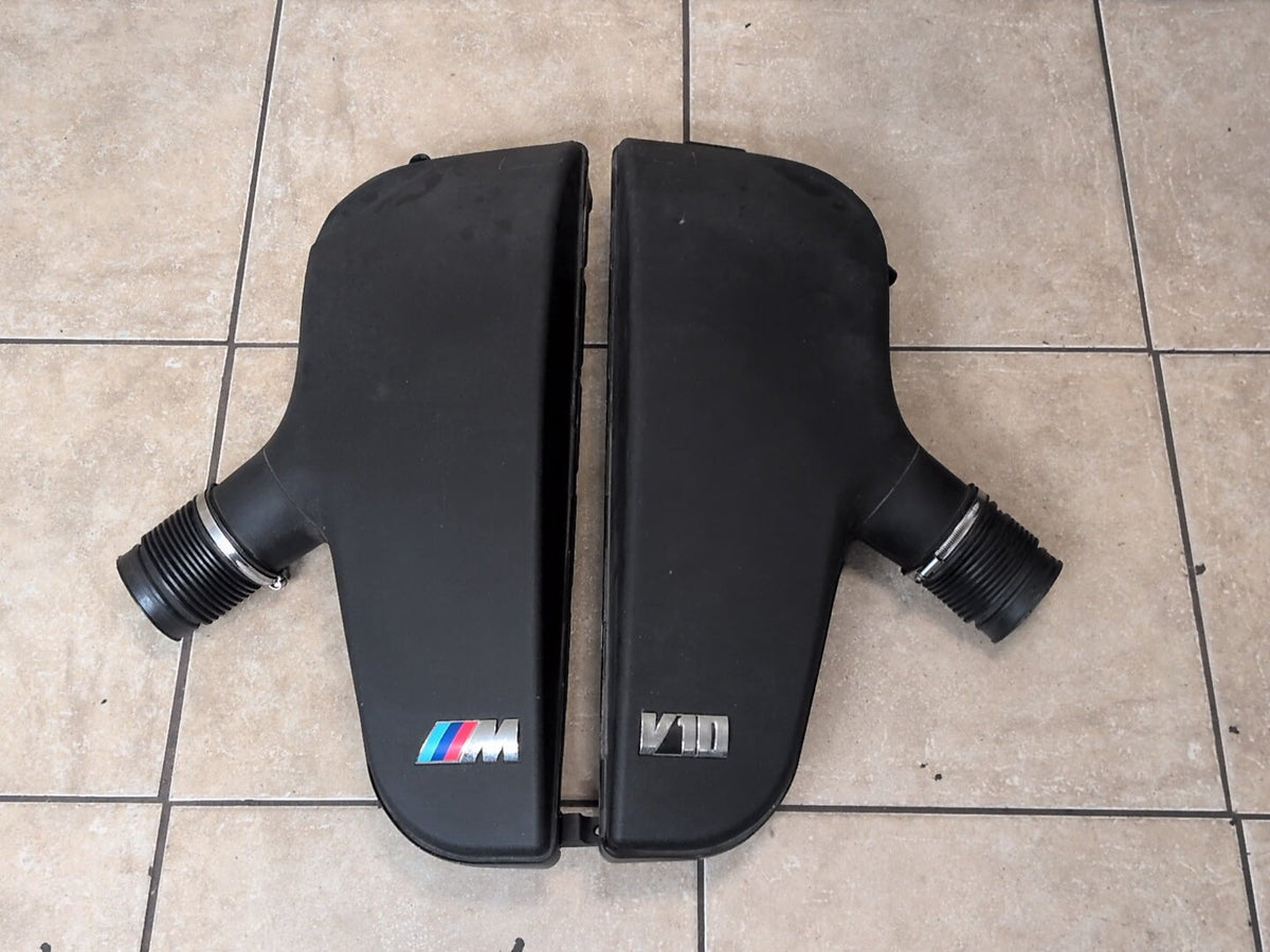 2004-2010 BMW E64 M6 S85B50A Engine Air Filter Box Assembly 7834458