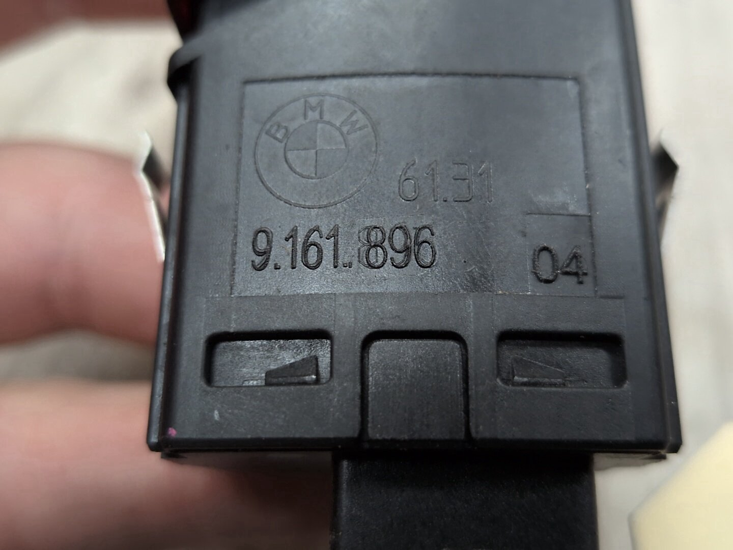 OEM BMW F01 F02 F07 F10 F12 F13 Door Lock Emergency Hazard Flasher Control Switch