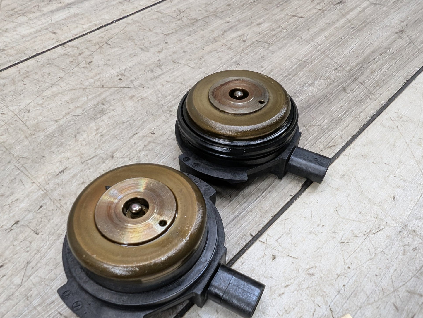2018 BMW 340 F34- VVT Timing Vanos Solenoid SET 7614288