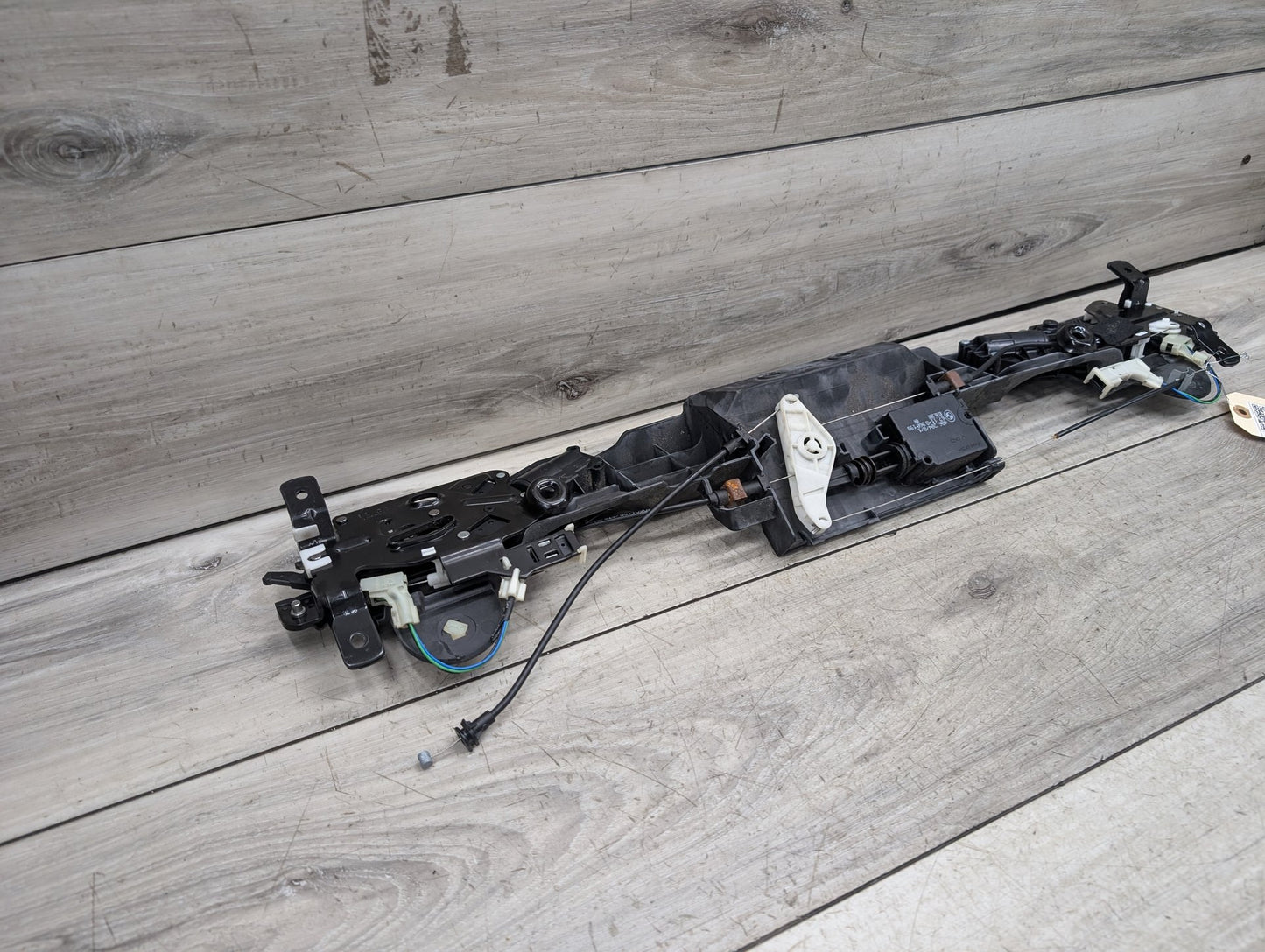 2007-2013 BMW 328i E93 Liftgate Trunk Lid Liftgate Lock Latch Actuators W/ Soft Close SET 7129214