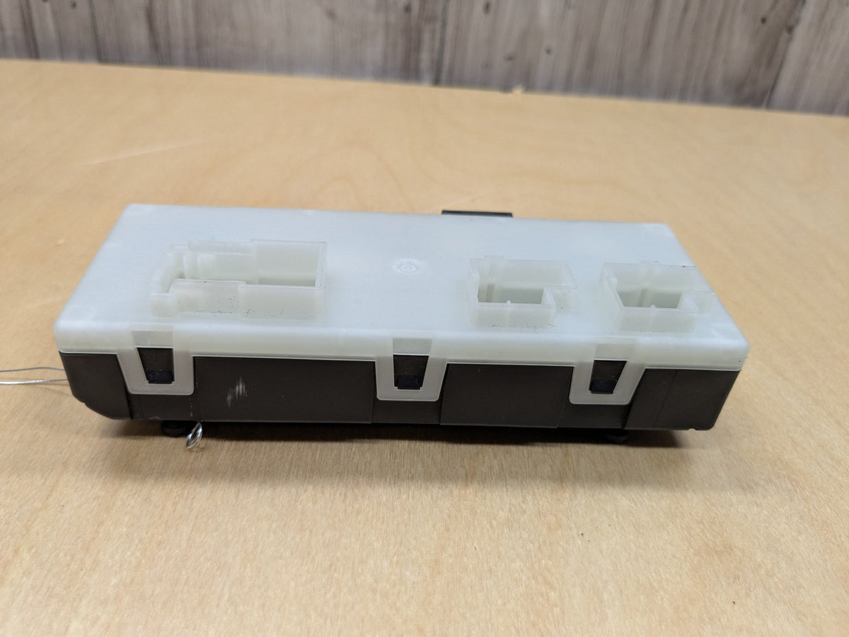 OEM BMW G01 G20 G22 G23 G26 G80 Trunk Liftgate Tailgate Decklid Control Module
