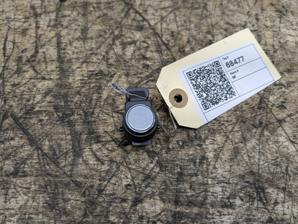OEM BMW E82 E88 E90 E92 E93 335 Bumper Parking PDC Ultrasonic Sensor Gray A52