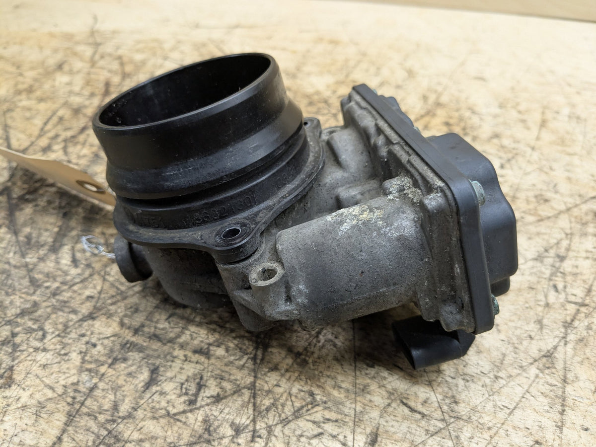 OEM BMW F39 F44 F48 F90 G05 G12 750 G30 M550 M8 Engine B46 N63 S63 Throttle Body