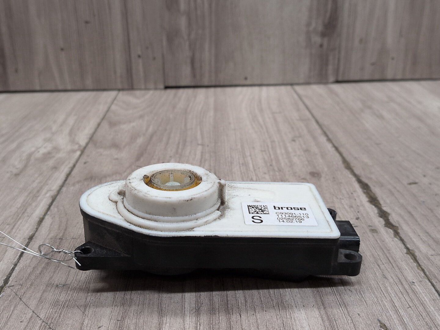 2018-2024 BMW X3 G01 Front Bumper Radiator Air Flap Shutter Motor Actuator 7493167