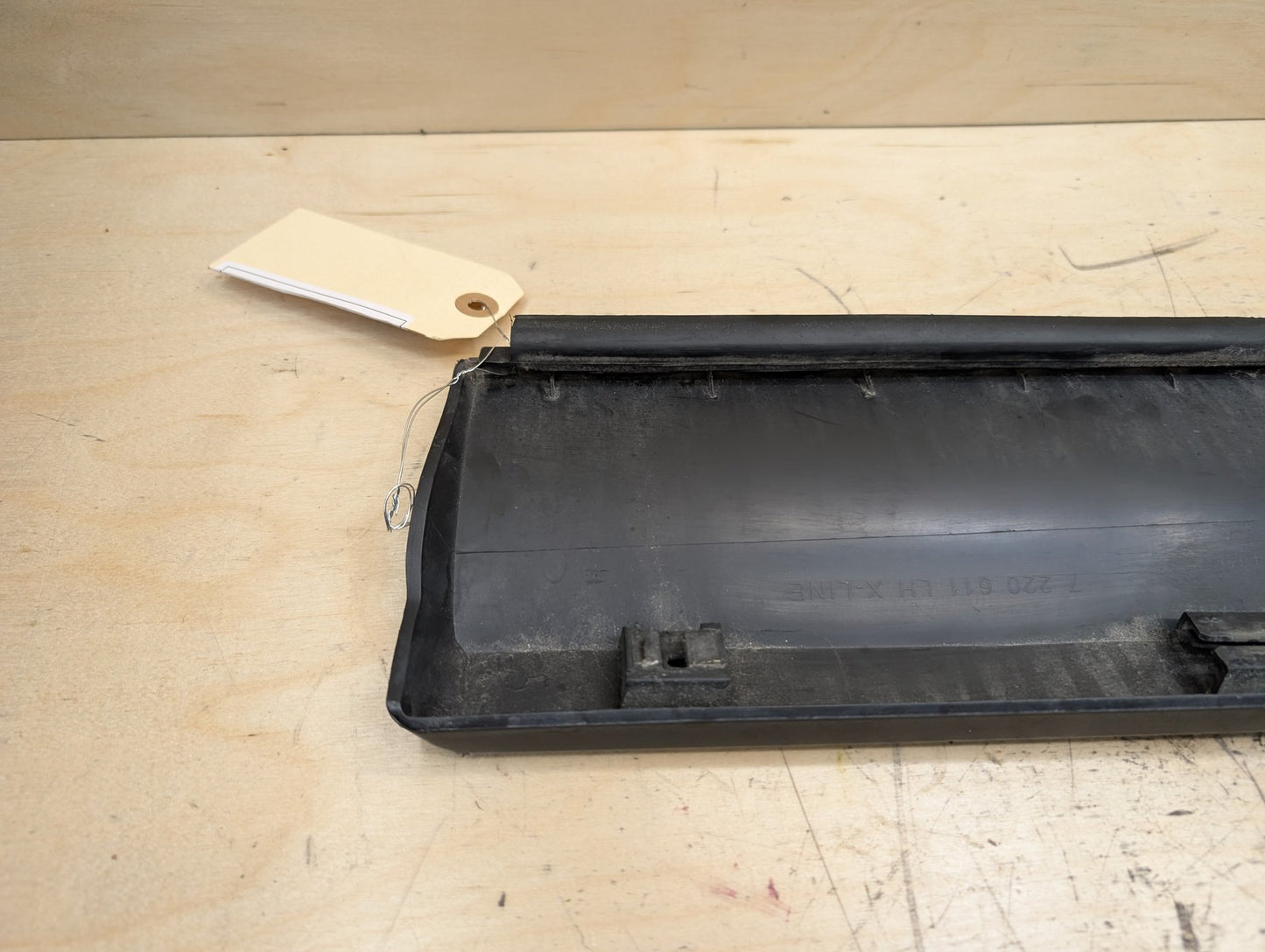 2011-2016 BMW X3 F25 Rear Left Driver Exterior Door Trim Molding 7205781
