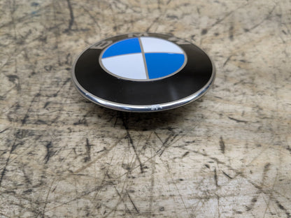 2016-2019 BMW 750i G12 Emblem Badge Symbol Logo 8132375 OEM