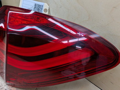 10-17 BMW 535i GT xDrive F07 Rear Right Passenger Outer Tail Light 7341516 OEM