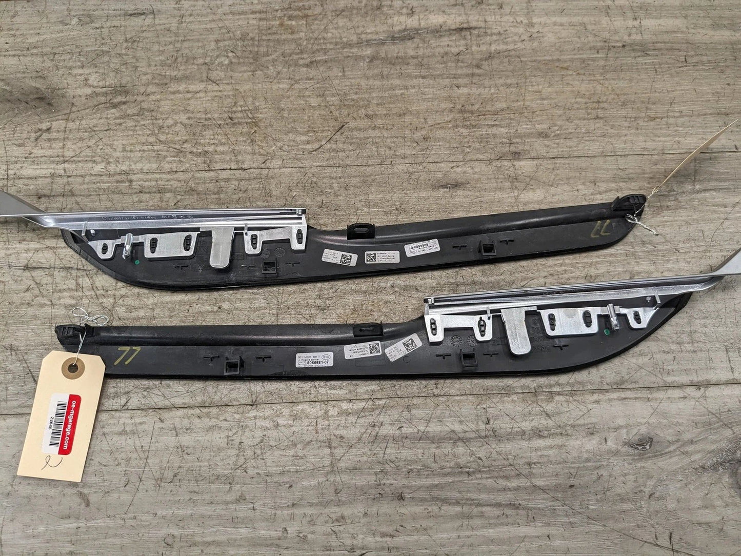 16-19 OEM BMW G11 G12 740 750 Left Right Center Console Side Trim Panel