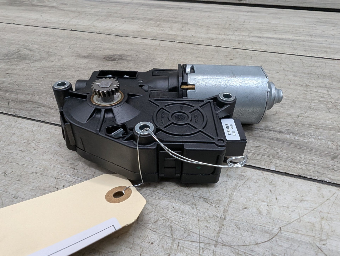 2017-2023 BMW 530i G30 Sunroof Sun Roof Glass Motor 7316535