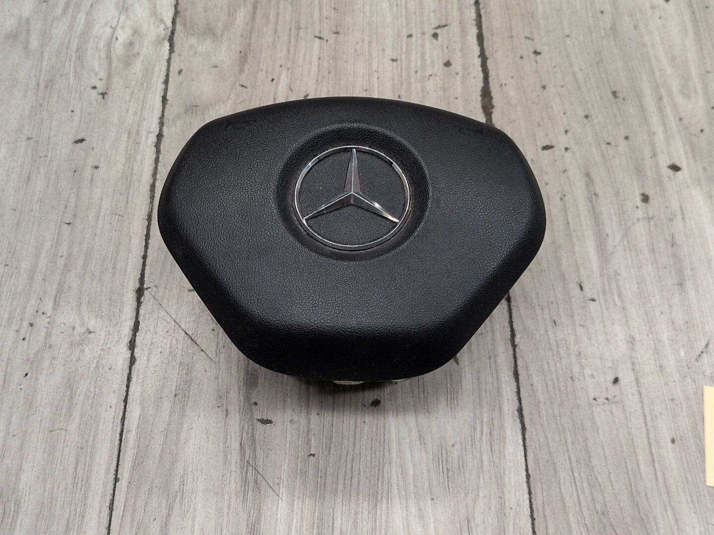 2009-2012 Mercedes-Benz E550 W212- PN: