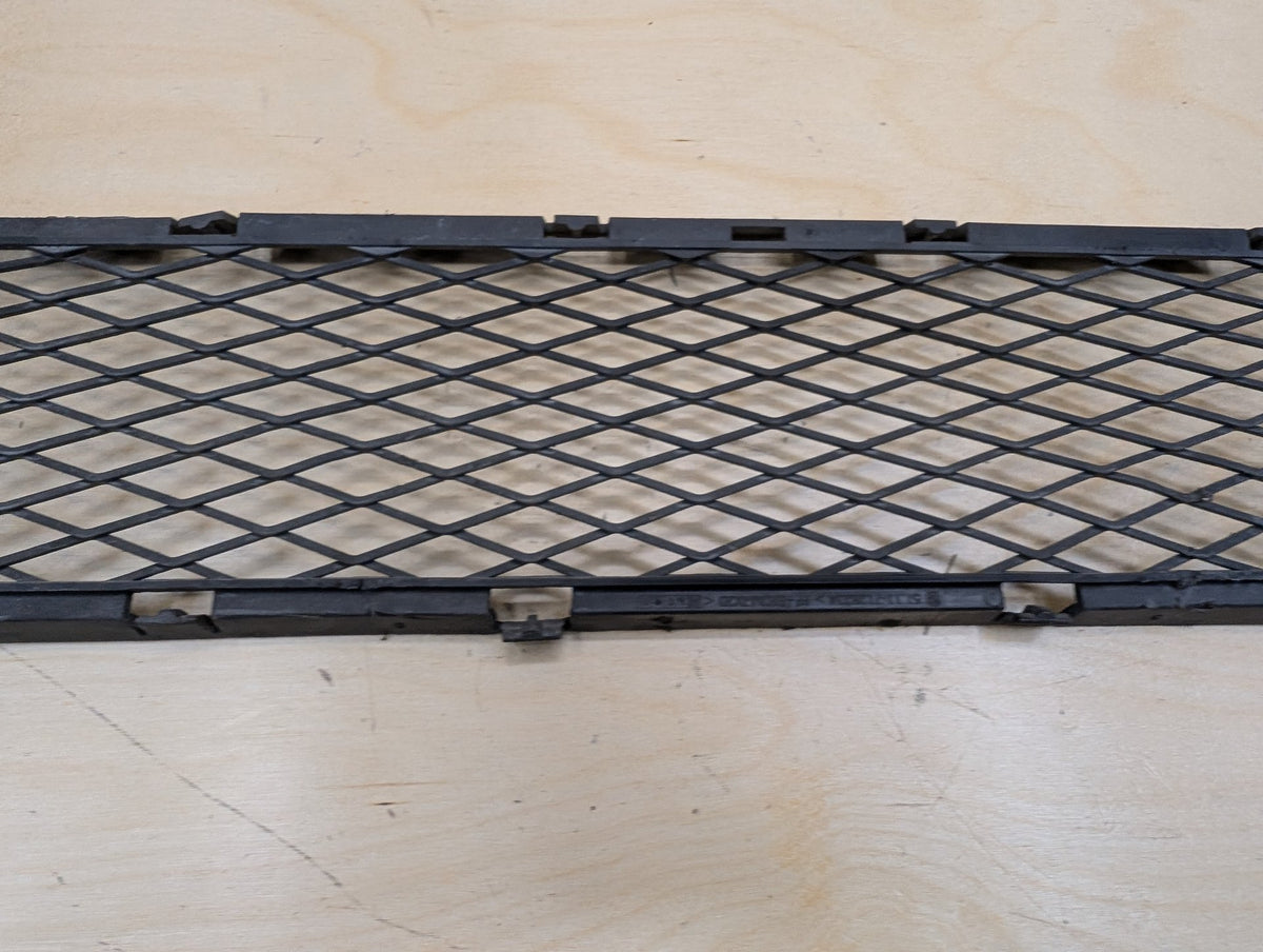 2007-2013 BMW 328i E93 Front Left Center Bumper Cover Grilles SET 7154719