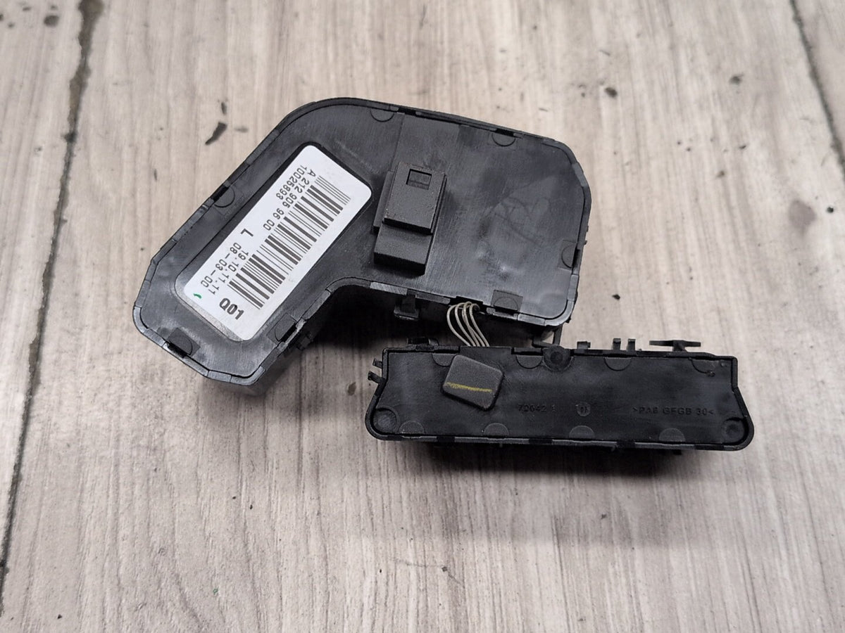 2009-2012 Mercedes-Benz E550 W212 Front Left Driver Seat Control Switch A2129069600 OEM