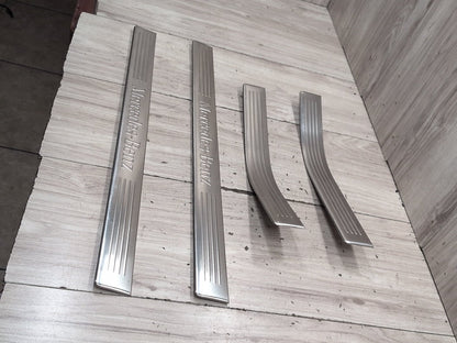 2009-2012 Mercedes-Benz E550 W212 Front Rear Left Right Scuff Plate Door Sill SET A2126861136 OEM