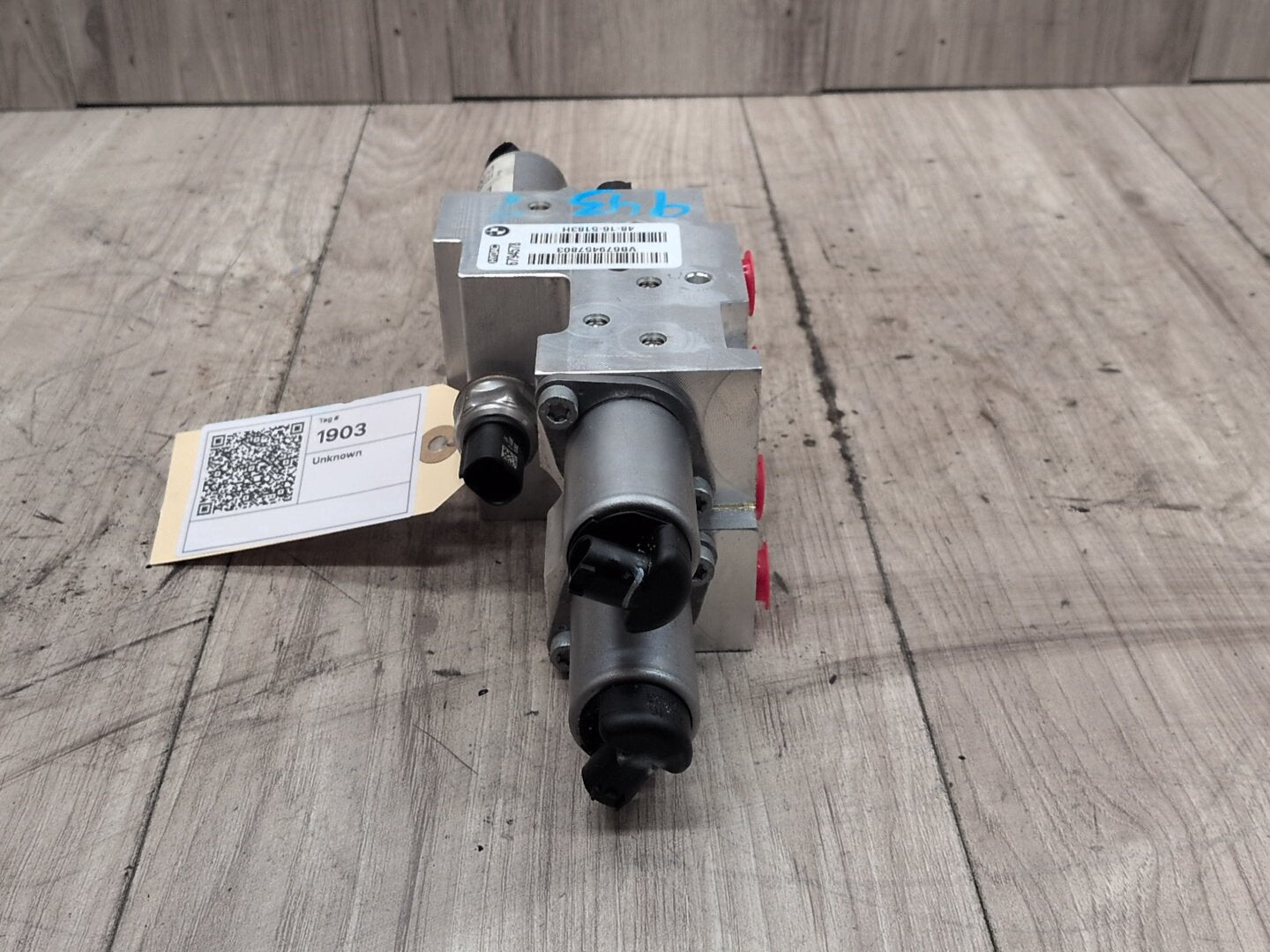 08-19 OEM BMW F15 F16 F85 F86 X5 M X6 M RHD Active Dynamic Drive Valve Block