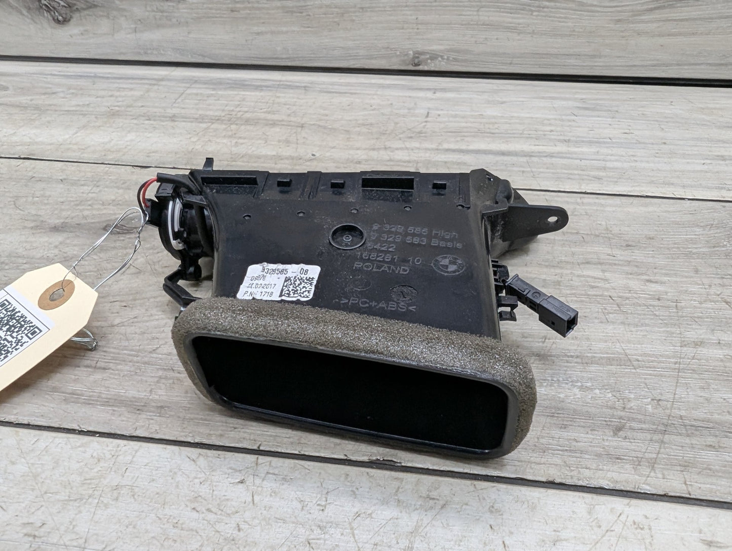 2017-2023 BMW 530i G30 Dashboard Dash Board Right Passenger Air Vent 9329583