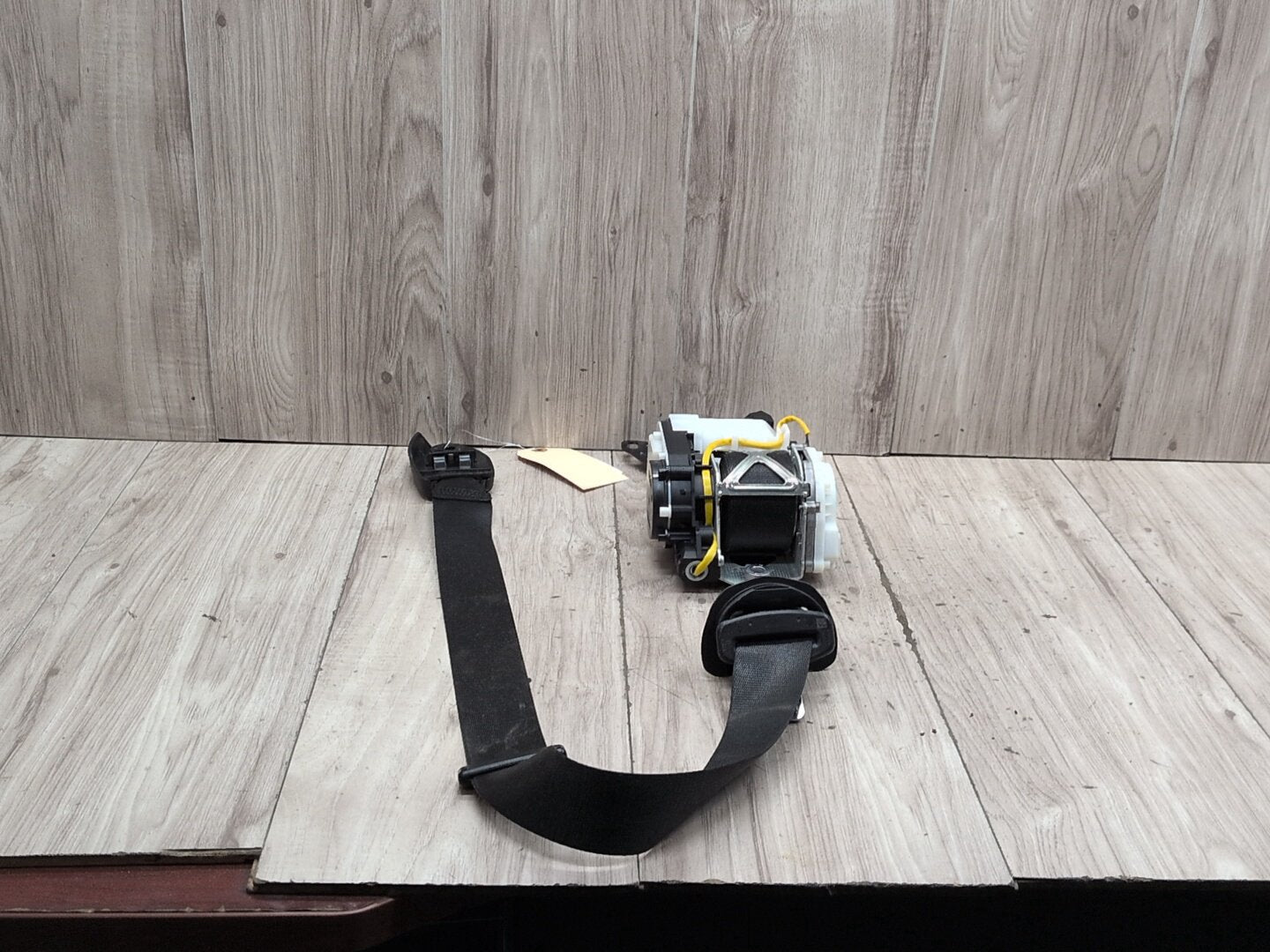 OEM BMW G01 G02 F97 F98 X3 X4 Front Right Passenger Seat Belt Seatbelt Retractor