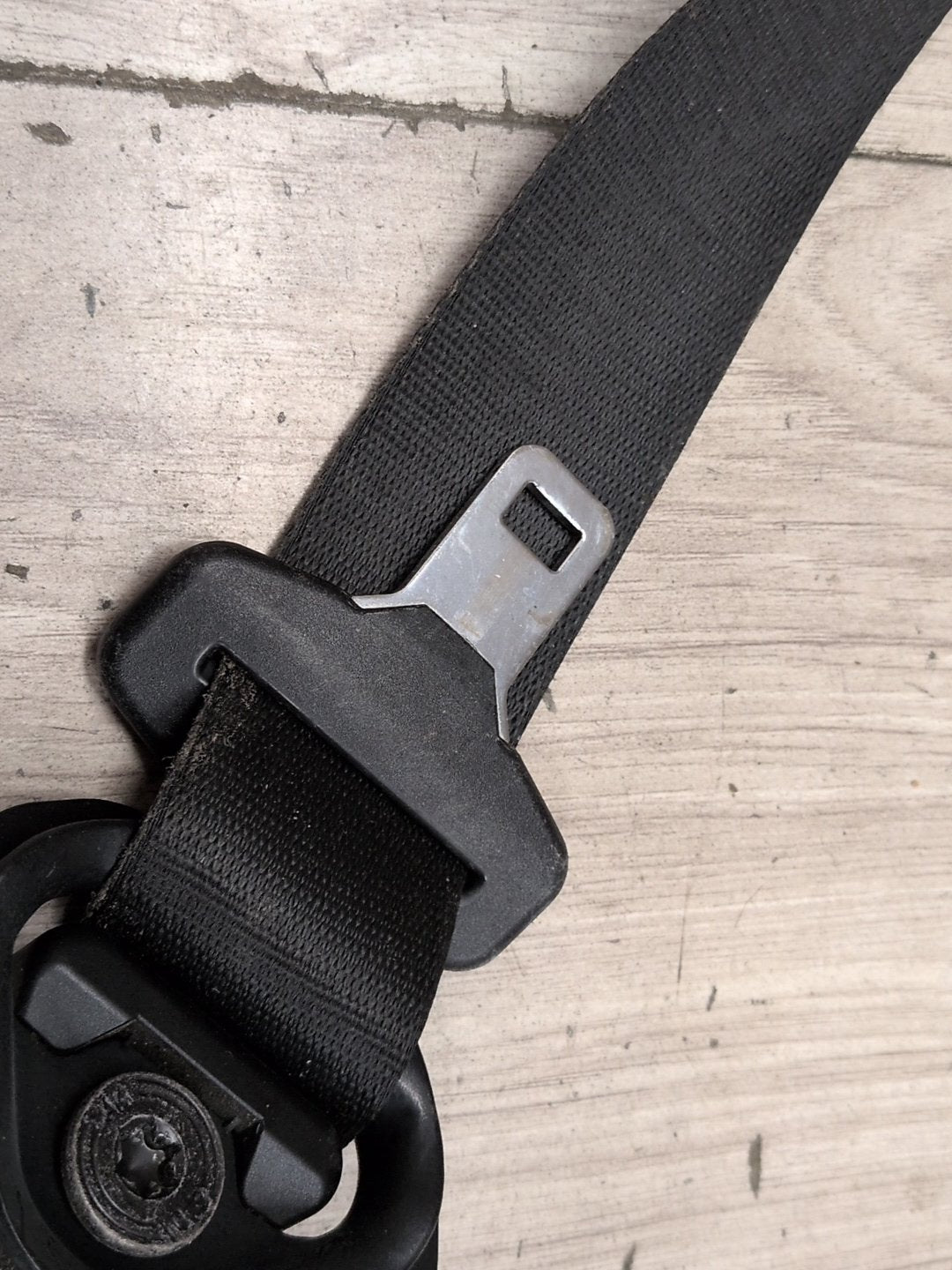 OEM BMW G01 G02 F97 F98 X3 X4 Front Right Passenger Seat Belt Seatbelt Retractor