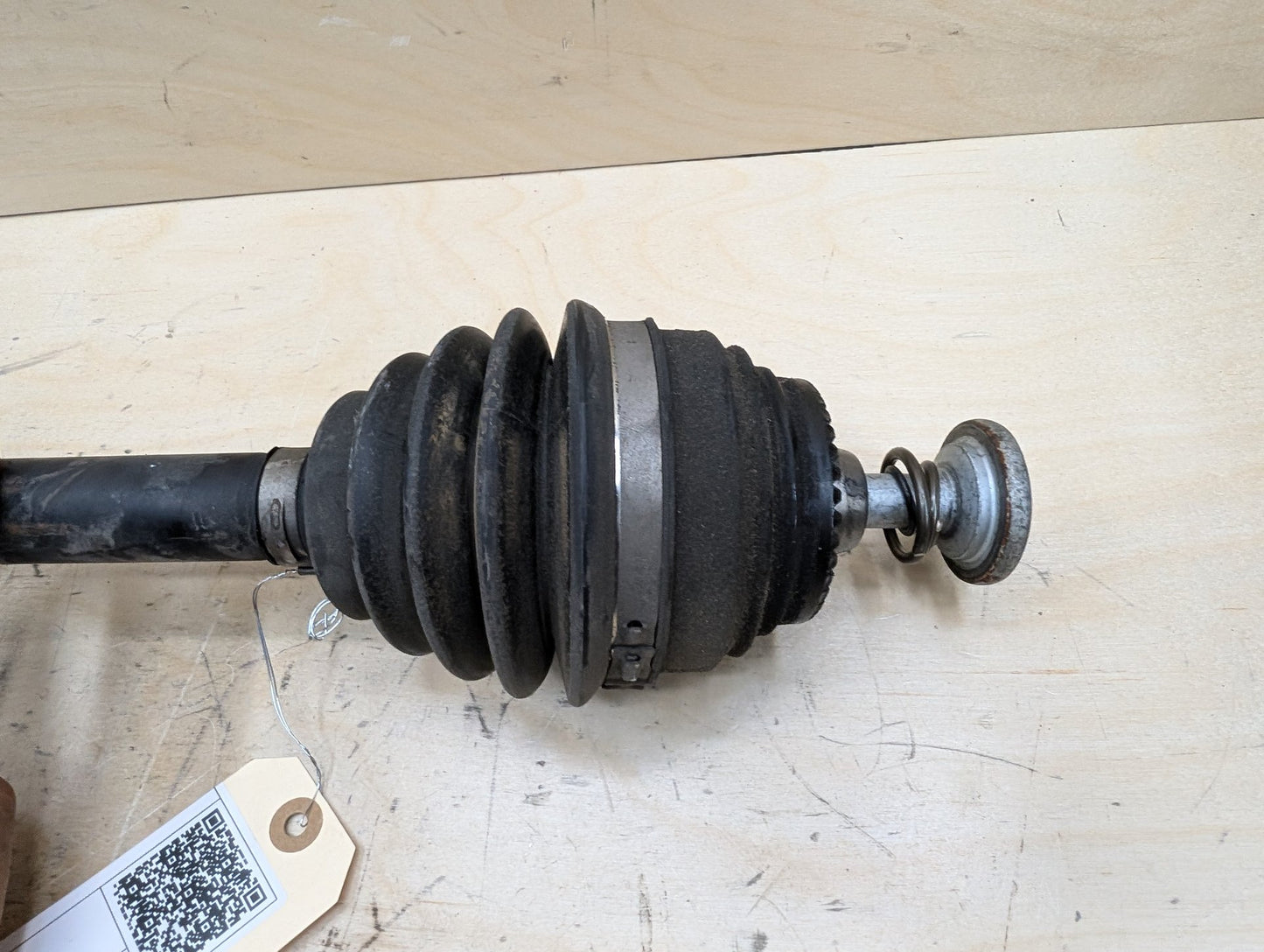 2016-2022 BMW 750i G12 Front Left Driver Half Shaft Output CV Axle 8657289