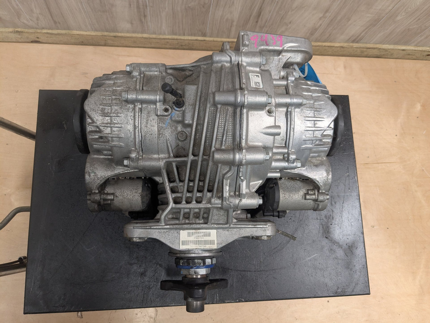 2014 - 2018 BMW X5 F85 Rear Axle Carrier Differential 7850170 S63B44T2