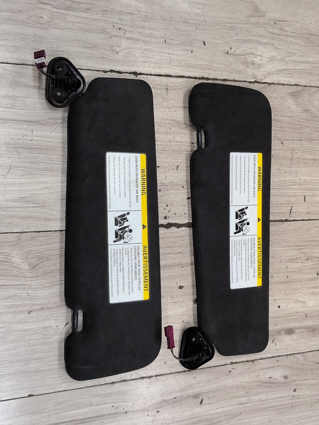 2012-2018 BMW M6 F06 Front Left Right Sun Visor SET 8052477