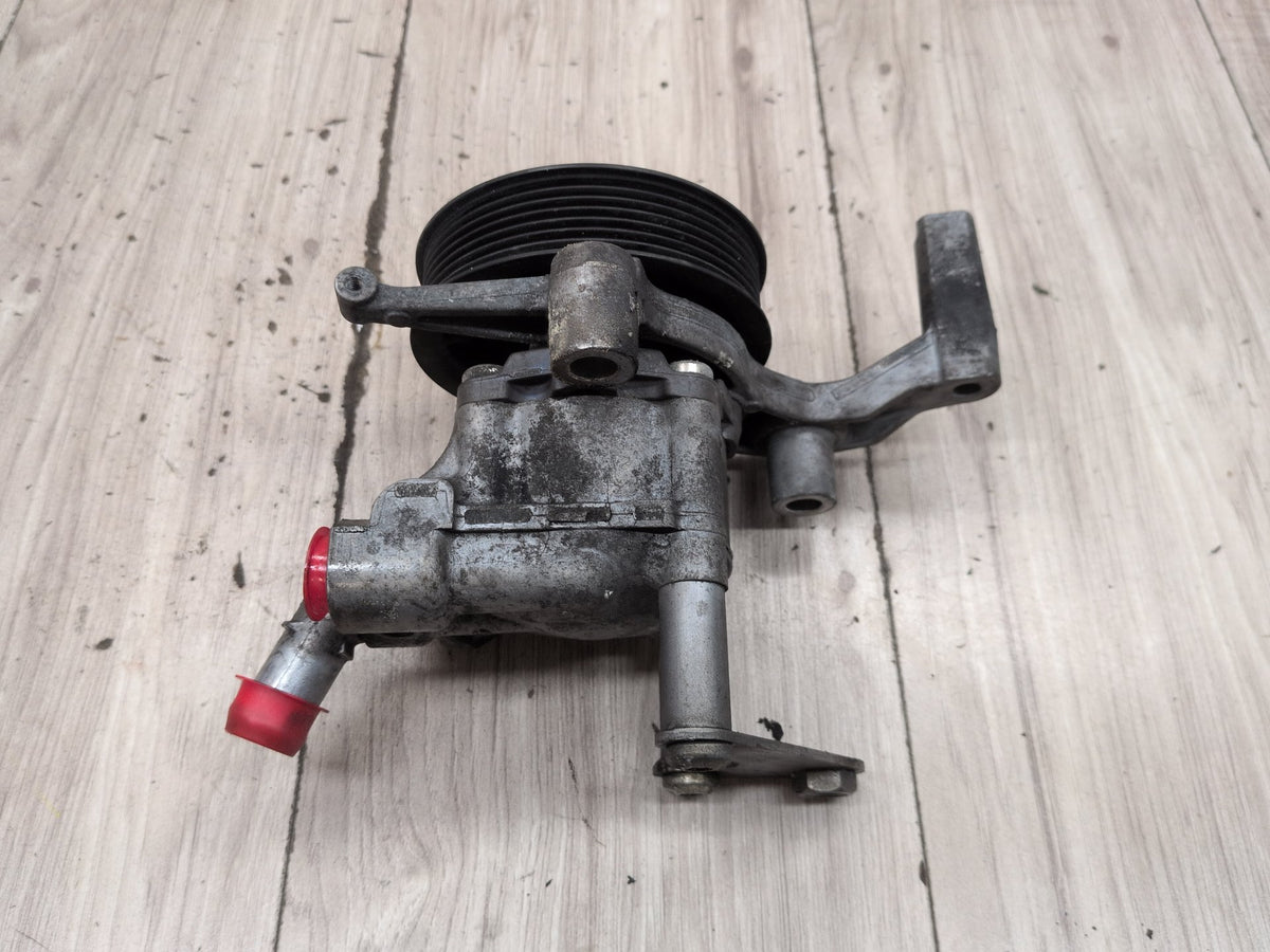 2011-2016 BMW F10 M5 S63B44T0 Engine Motor Power Steering Pump 7845506