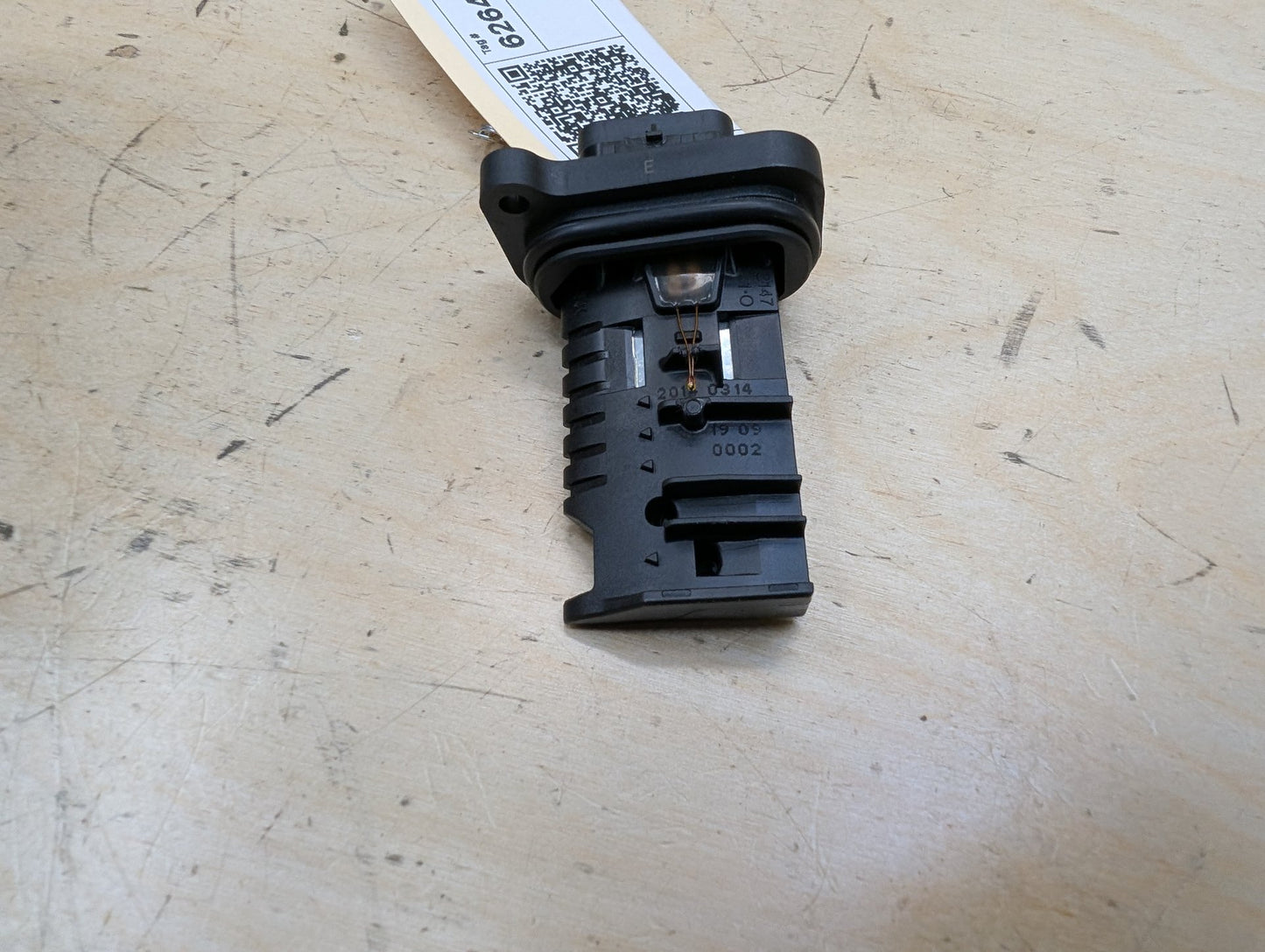 2012-2018 BMW 328i F30 Maf Air Flow Mass Sensor 8506408