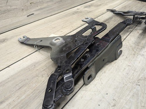 14-19 OEM BMW F15 F16 F85 F86 X5 X6 Left Right Hood Hinge Support Bracket SET