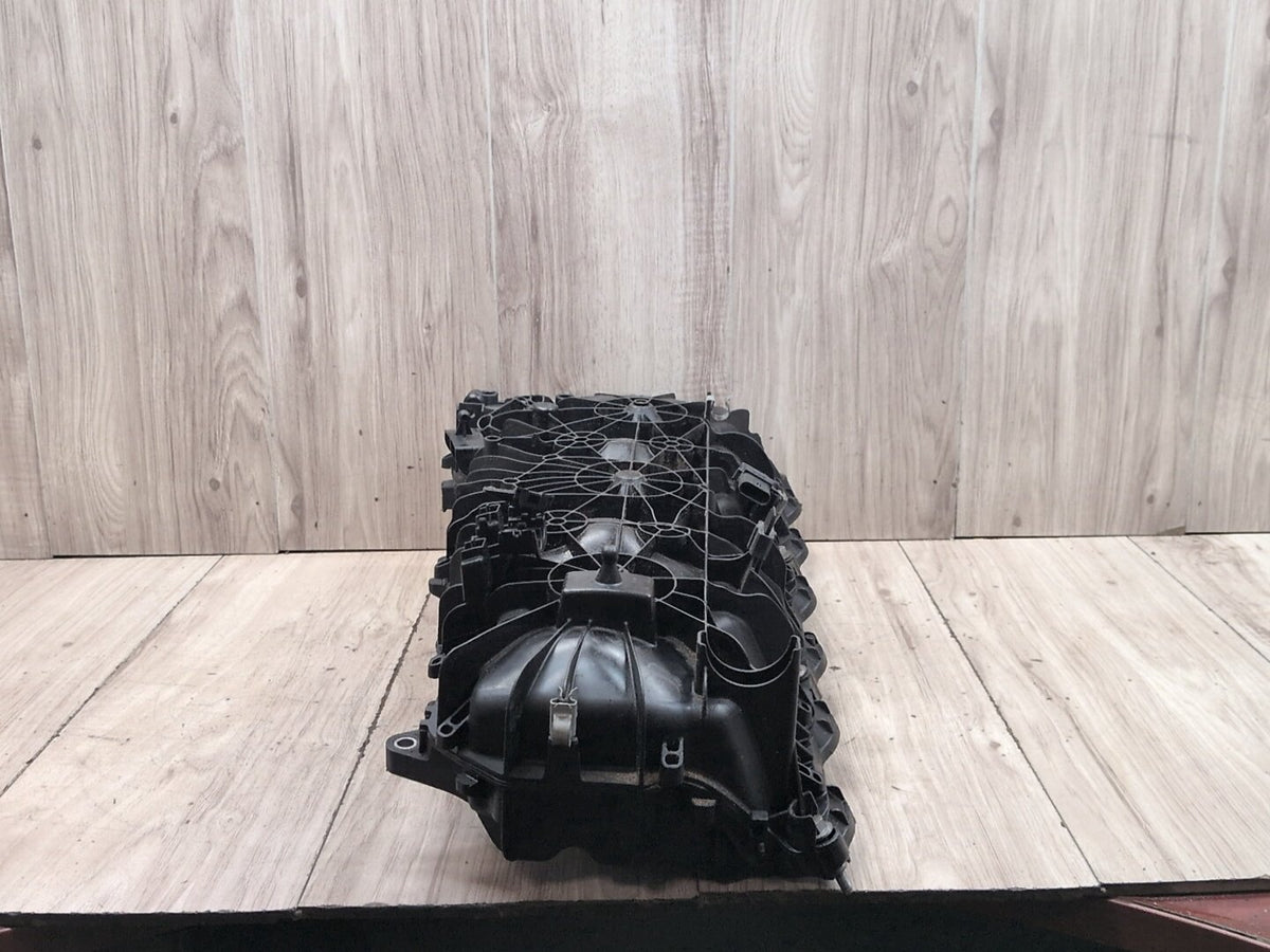 OEM BMW G01 G05 G12 G20 G42 G30 M340 M440 X3 Engine B58 Intake Manifold 8647977