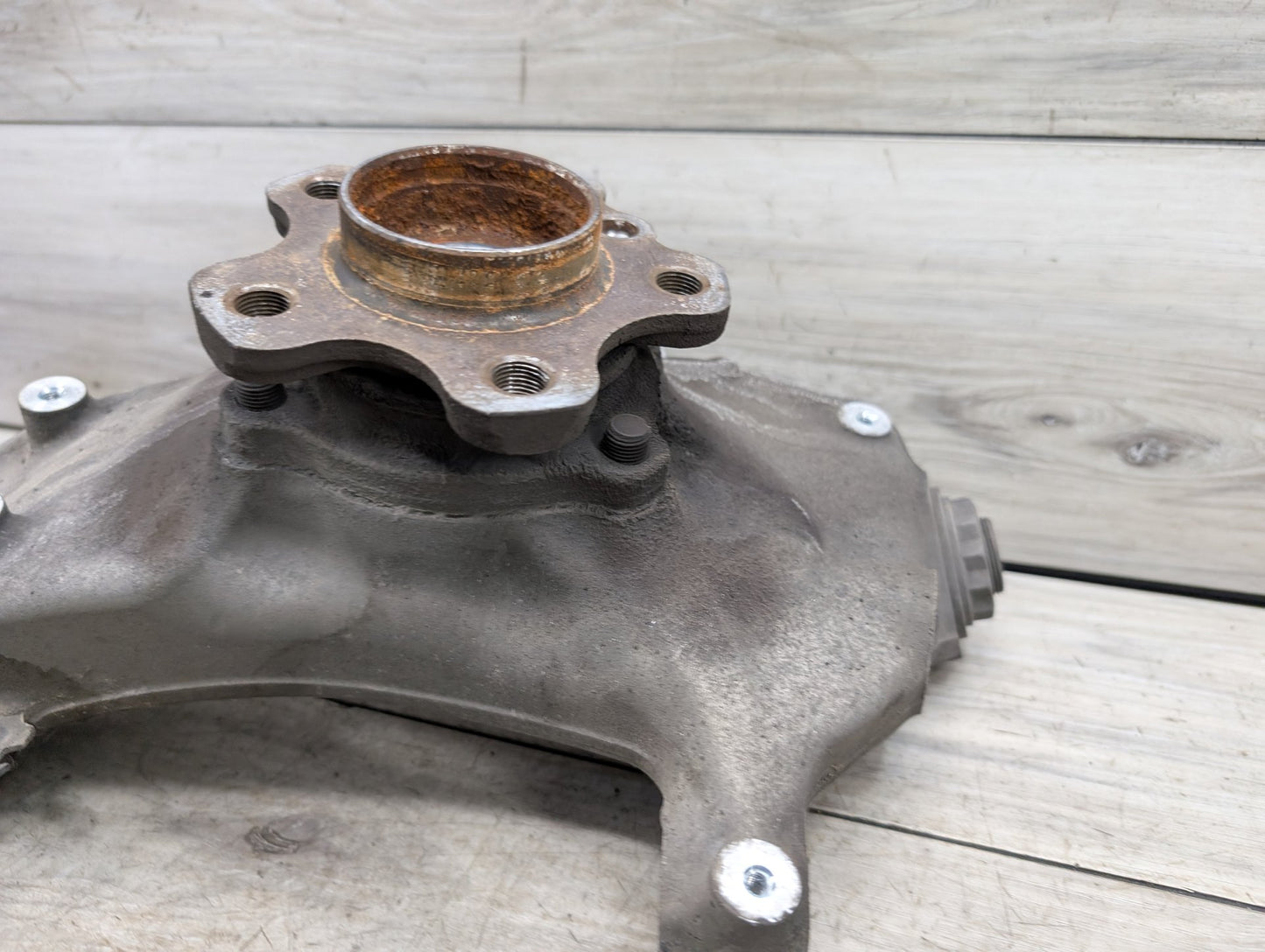 OEM BMW G30 530 540 M550 AWD Front Left Driver Hub Spindle Knuckle Wheel Bearing