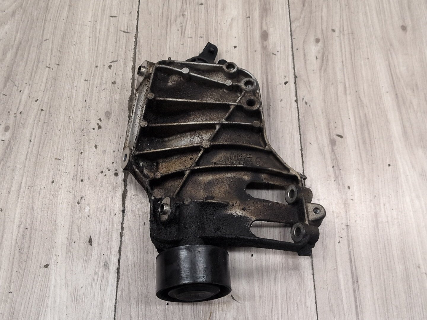 2012-2018 BMW 335i F30- PN: 7585167