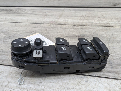2007 - 2013 BMW X5 E70 Front Left Driver Door Master Window Switch 9122120 N62B48B