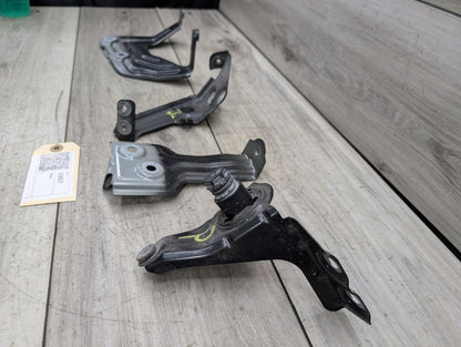 2018 - 2024 BMW X3 G01 Front Right Passenger Fender Brackets SET 7397514 B58B30O1