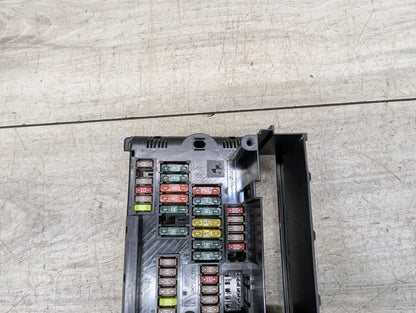 2011-2016 BMW 535i F10 Front Power Distribution Fuse Box 9210861
