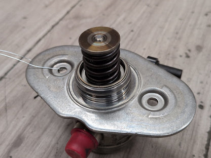 16-20 OEM BMW G11 G12 750 G30 M550 Engine N63R HPFP High Pressure Fuel Pump 1-4