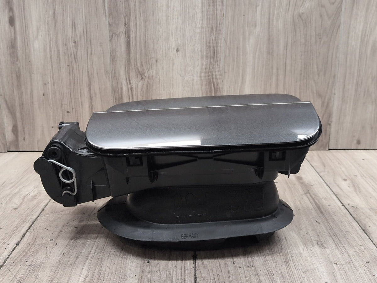 14-20 OEM BMW F32 F36 F82 M4 428 430 435 440 Gas Fuel Tank Filler Assembly