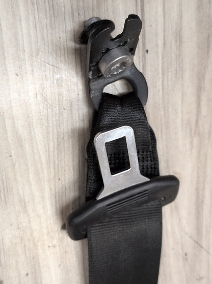 2015-2018 Audi Q3 8U Rear Left or Right Seatbelt Seat Belt Retractor 8U0857805A