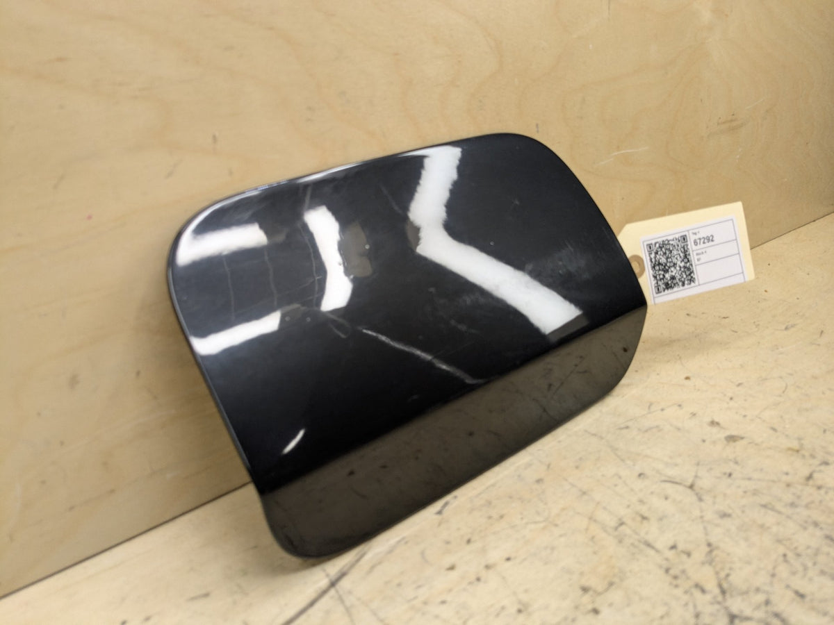 17-23 OEM BMW F90 G30 530 540 M550 M5 Fuel Gas Tank Flap Lid Cover