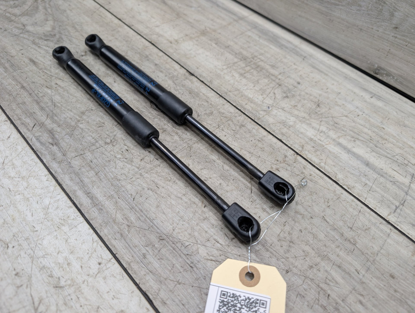 OEM BMW G20 G26 G42 G80 G87 M2 M4 Front Left Right Hood Strut Shock Supports SET