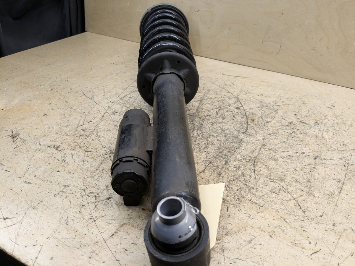 17-23 OEM BMW G30 M550 Rear Right Passenger Side Spring Strut Shock Absorber VDC