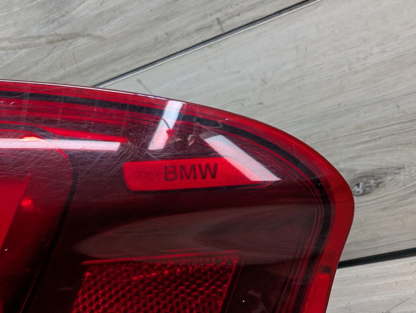 14-18 BMW OEM F15 F85 X5 X5M Rear Right Passenger Side Outer Stop Tail Light