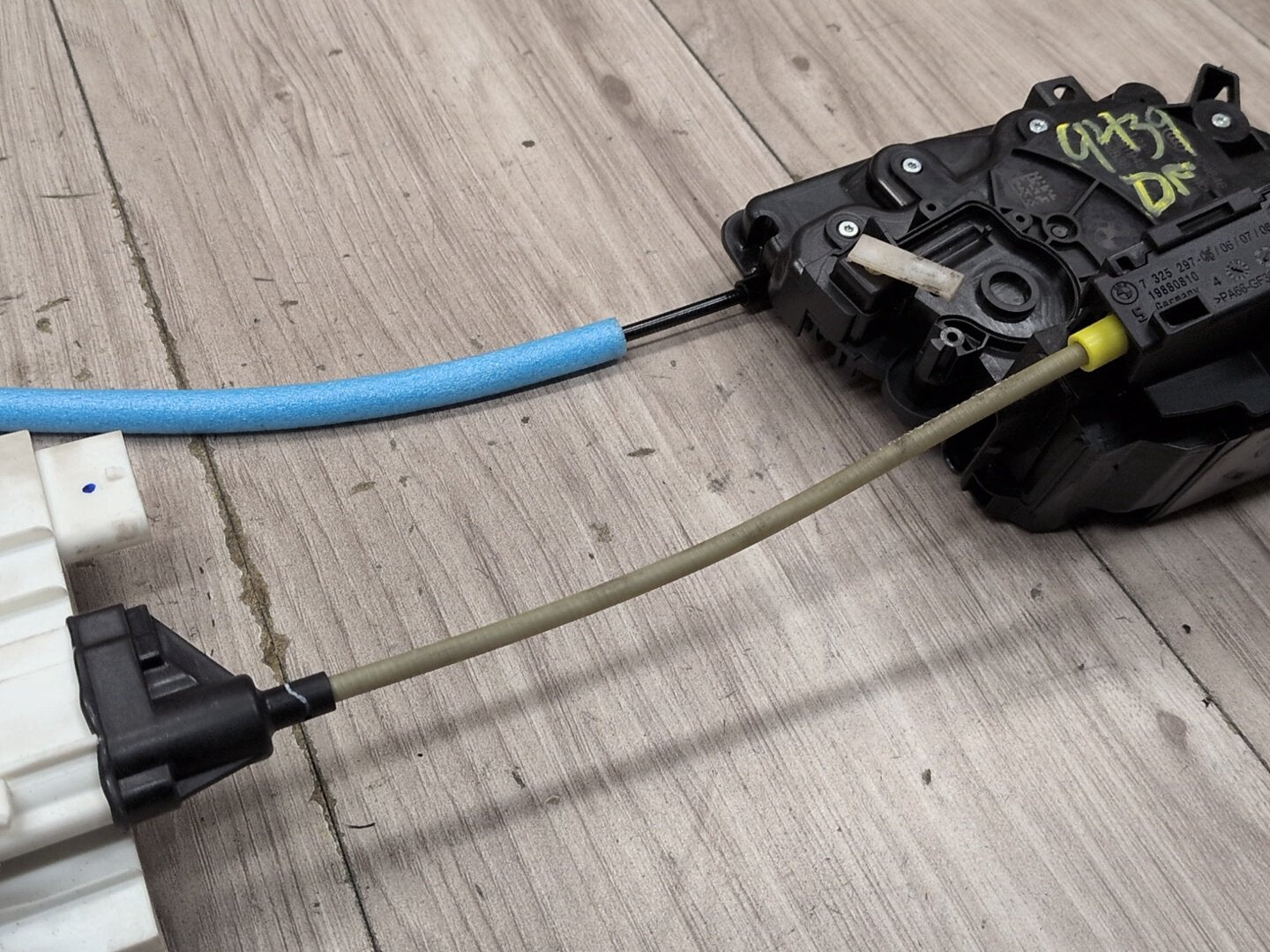 2014 - 2018 BMW X5 F85 Front Left Driver Door Latch Lock Actuator w/ Soft Close 7419839 S63B44T2