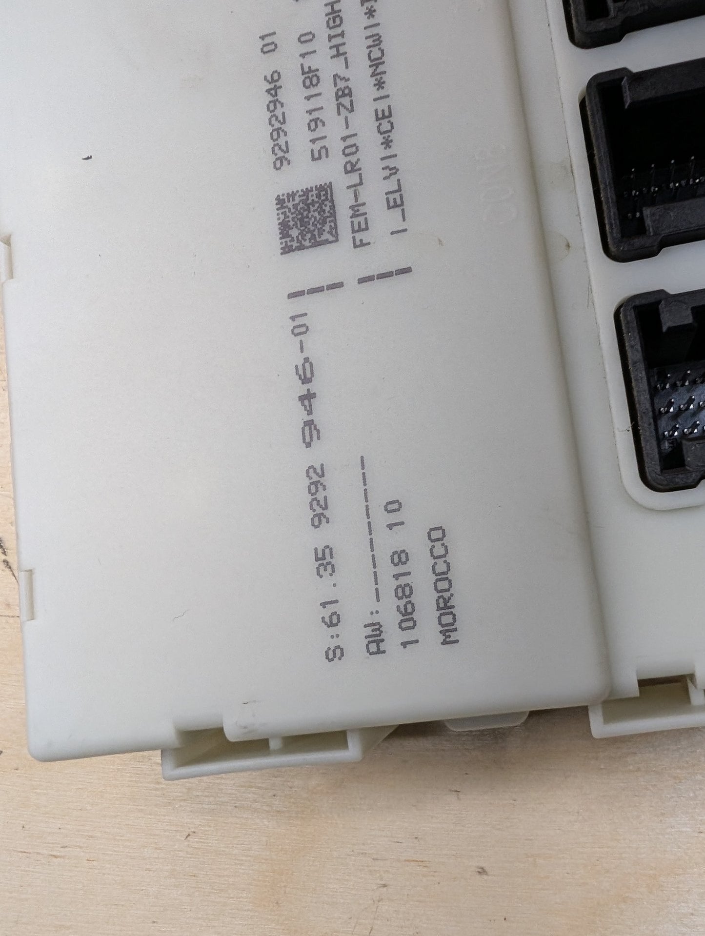 2012-2018 BMW 328i F30 Bdc Body Domain Fem Control Module w/ Key 9292946