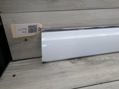 2009 - 2017 Audi Q5 8R Front Right Passenger Exterior Door Trim Molding 8R0853960L EA888