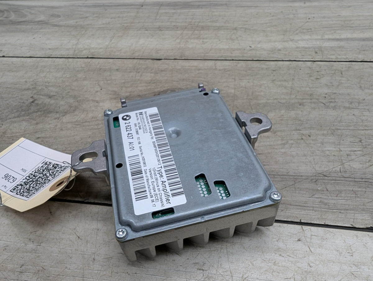 2017-2023 BMW M550i G30 Stereo Audio Amp Amplifier 2622437 OEM