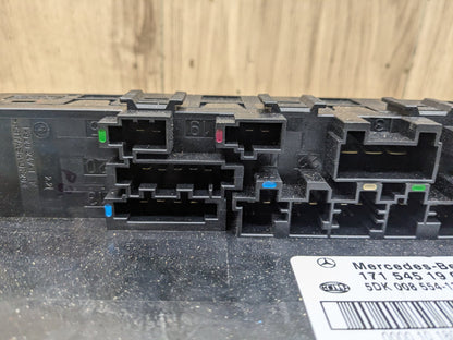 2009-2011 Mercedes-Benz SLK-Class R171 Rear Power Distribution Fuse Box OEM